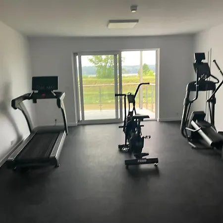 23 - Komfortowy I Przestronny. Zegrze Poludniowe