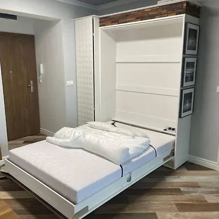 23 - Komfortowy I Przestronny. Apartament *