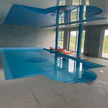 Apartament 23 - Komfortowy I Przestronny. Zegrze Poludniowe